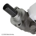 Beck Arnley 072-9823 Brake Master Cylinder - view 4