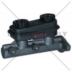 Centric 130.67009 Brake Master Cylinder - view 2