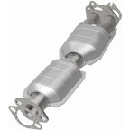 MagnaFlow 333386 Catalytic Converter - view 4