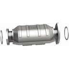 MagnaFlow 447217 Catalytic Converter - Rear - view 3