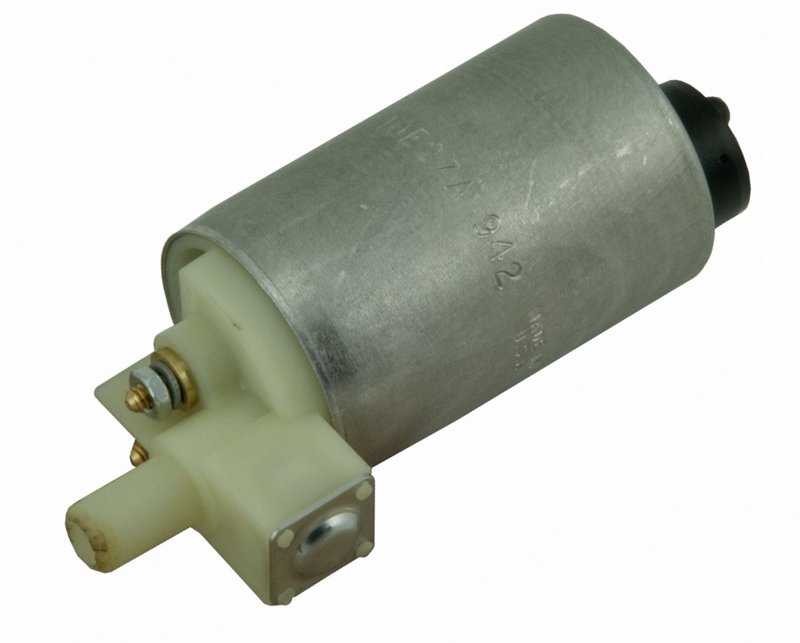 Carter P6876 Fuel Pump and Strainer Set