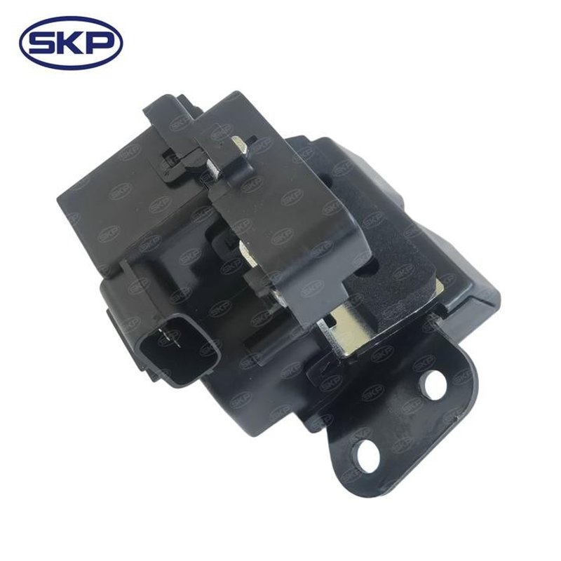 SKP SK839A04 Tailgate Lock Vacuum Actuator