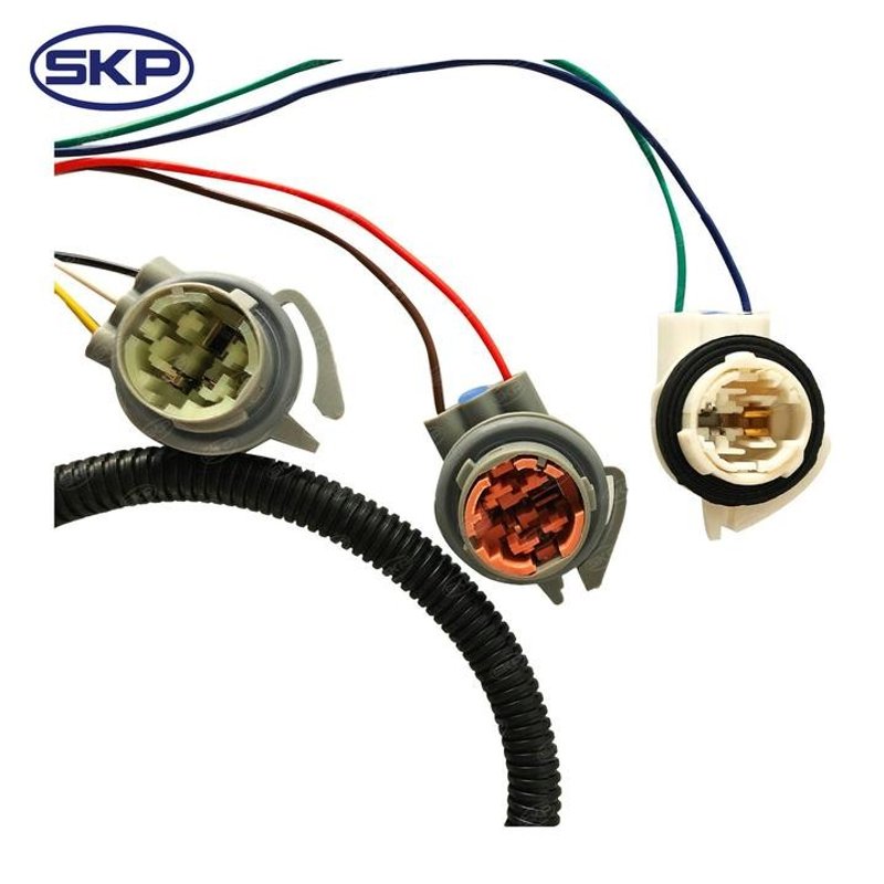 SKP SK904028 Tail Light Wiring Harness