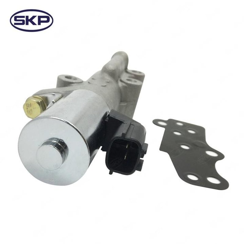 SKP SK917011 Engine Variable Valve Timing (VVT) Solenoid - Intake (Right) or Right