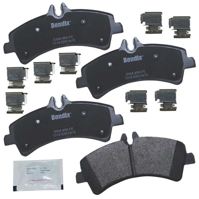 Bendix Friction CFM1318 Disc Brake Pad Set - Rear