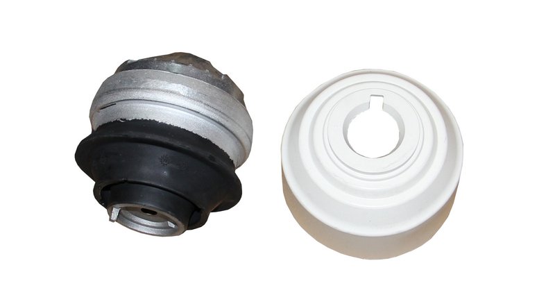 Rein AVE0535 Engine Mount - Right