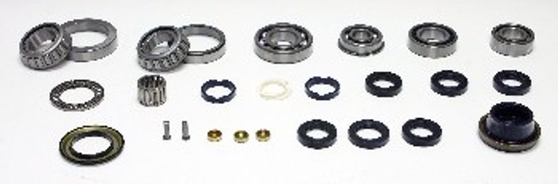 SKF STK247 Manual Transmission Bearing and Seal Overhaul Kit