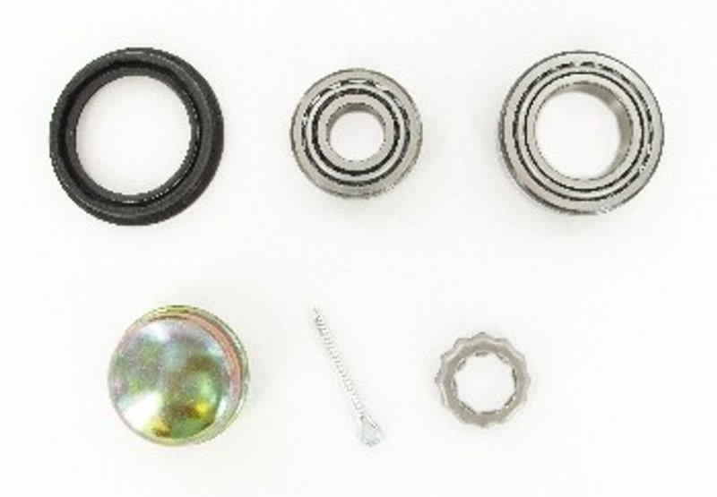 SKF WKH529 Wheel Bearing and Seal Kit - Rear