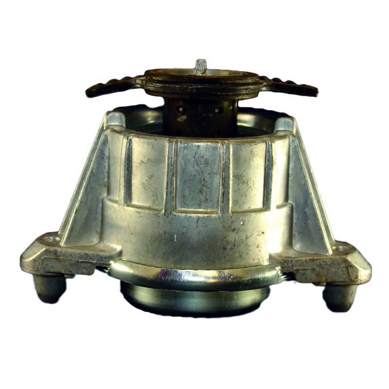 MasterPro A4017 Engine Mount - Front Left or Front Right