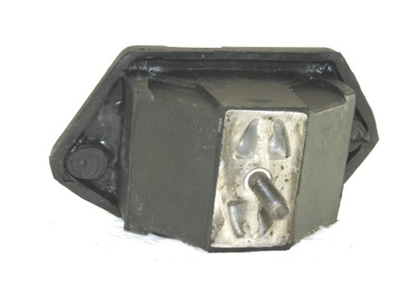 MasterPro A7012 Engine Mount - Front Right