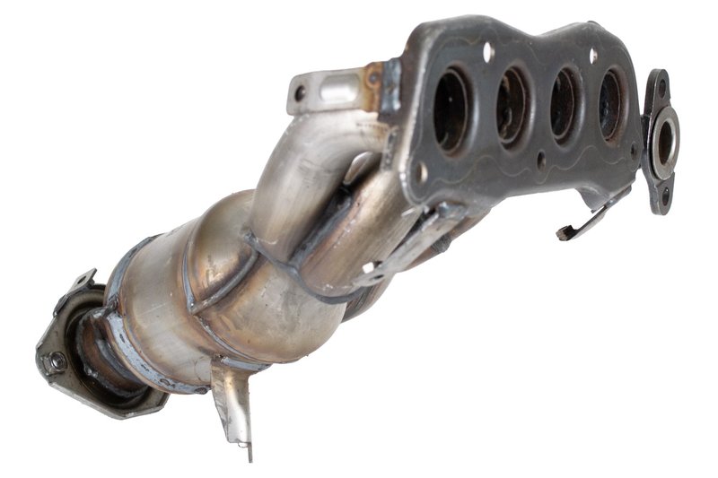Eastern Convertors 41392 Catalytic Converter with Integrated Exhaust Manifold - Front