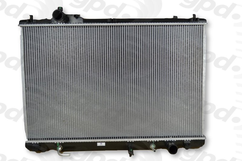 Global Parts 13037C Radiator