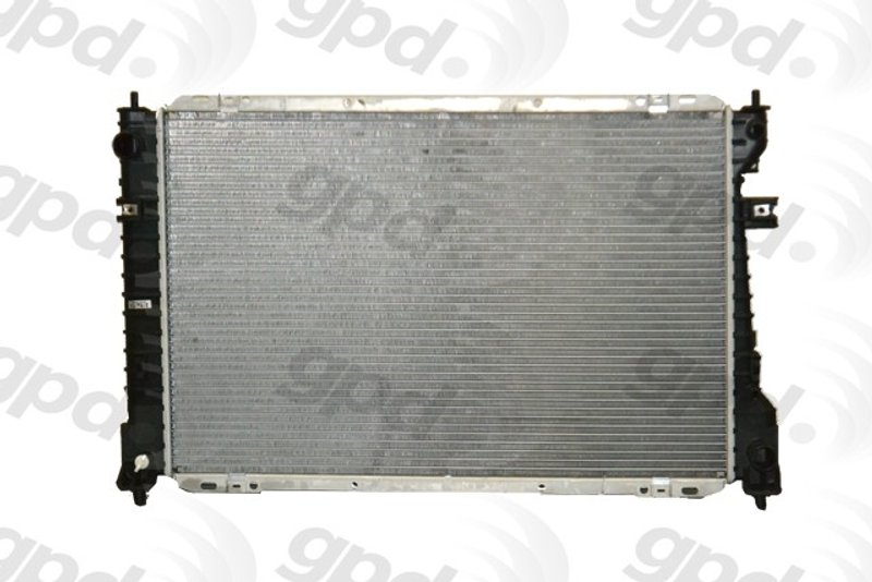 Global Parts 13040C Radiator