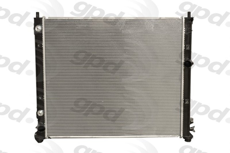 Global Parts 13115C Radiator