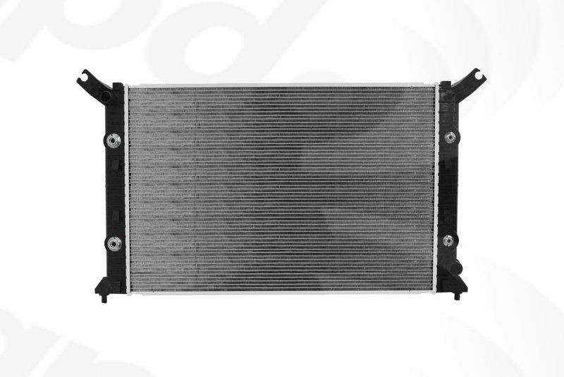 Global Parts 13301C Radiator