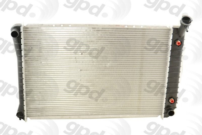 Global Parts 1340C Radiator