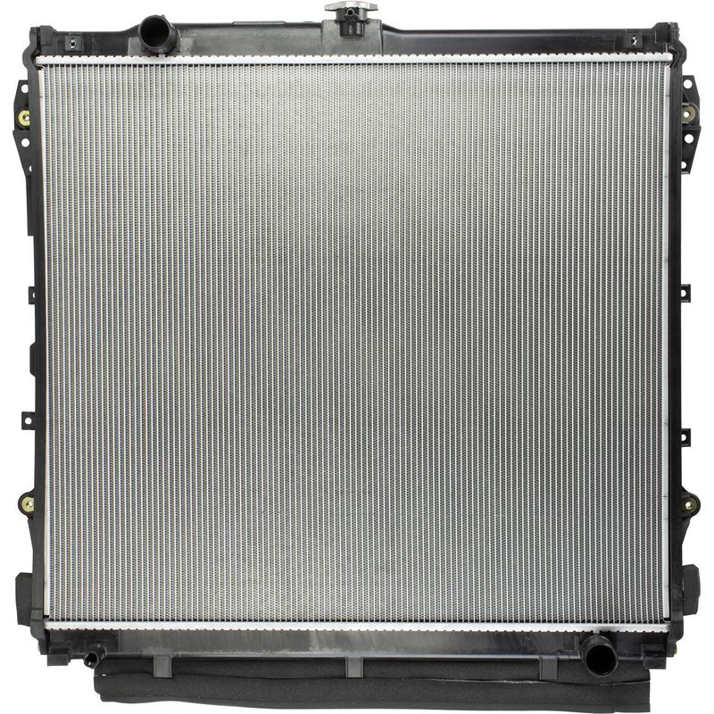 Global Parts 13681C Radiator