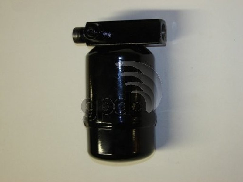 Global Parts 1411412 A/C Accumulator