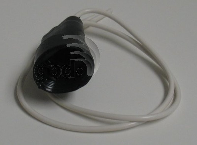 Global Parts 1711450 A/C Clutch Cycle Switch Connector