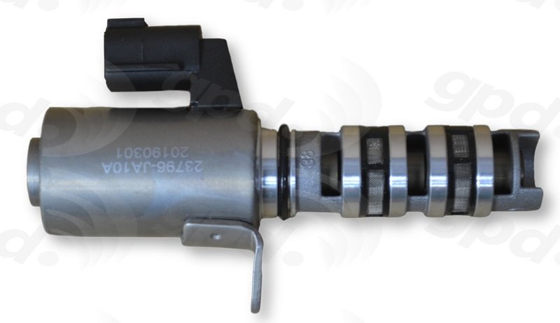 Global Parts 1811536 Engine Variable Valve Timing (VVT) Solenoid - Right