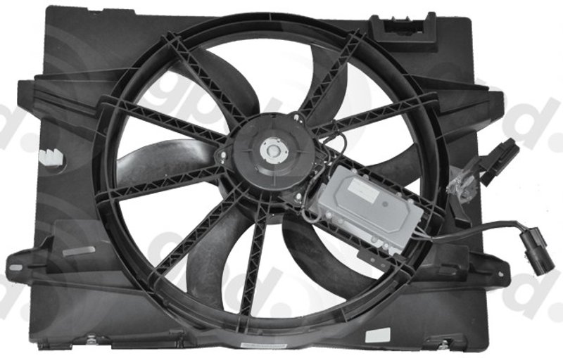 Global Parts 2811596 Engine Cooling Fan Assembly