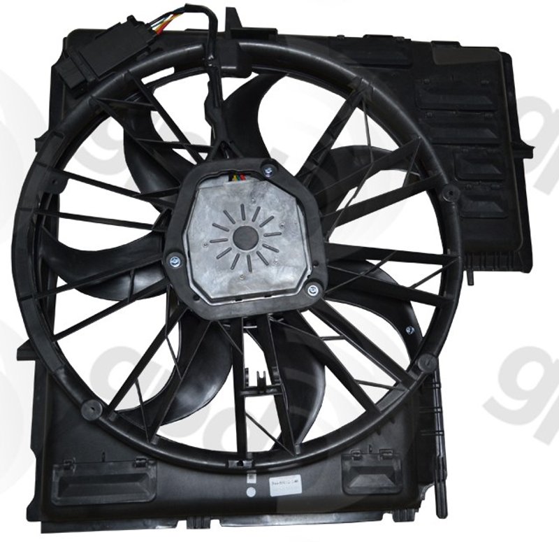 Global Parts 2811814 Engine Cooling Fan Assembly