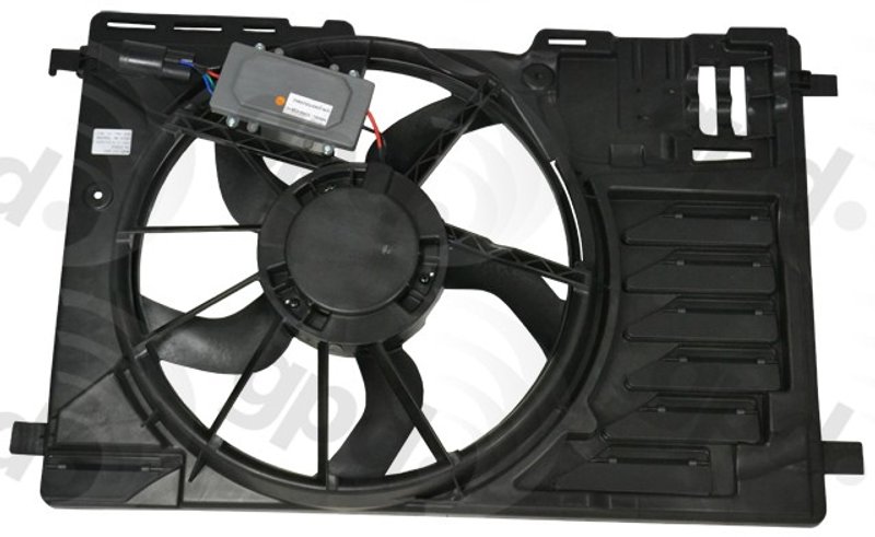 Global Parts 2811873 Engine Cooling Fan Assembly