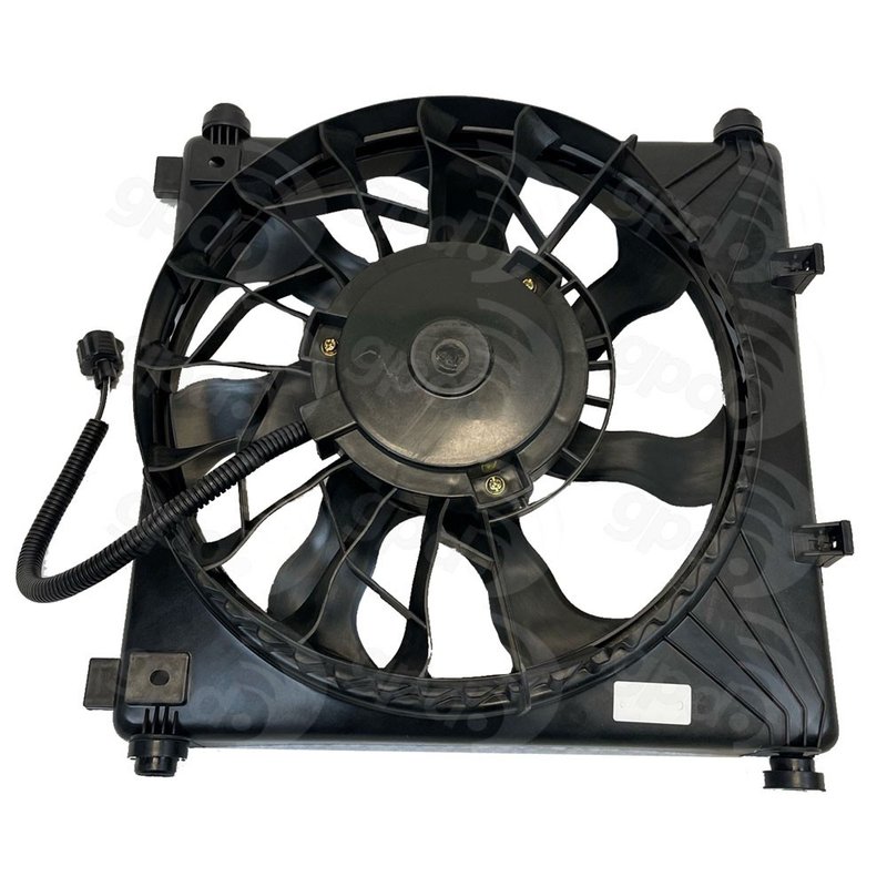 Global Parts 2812098 Engine Cooling Fan Assembly - Right