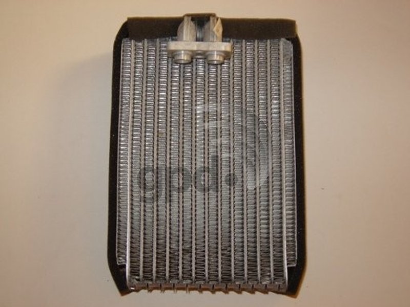 Global Parts 4711718 A/C Evaporator Core - Rear