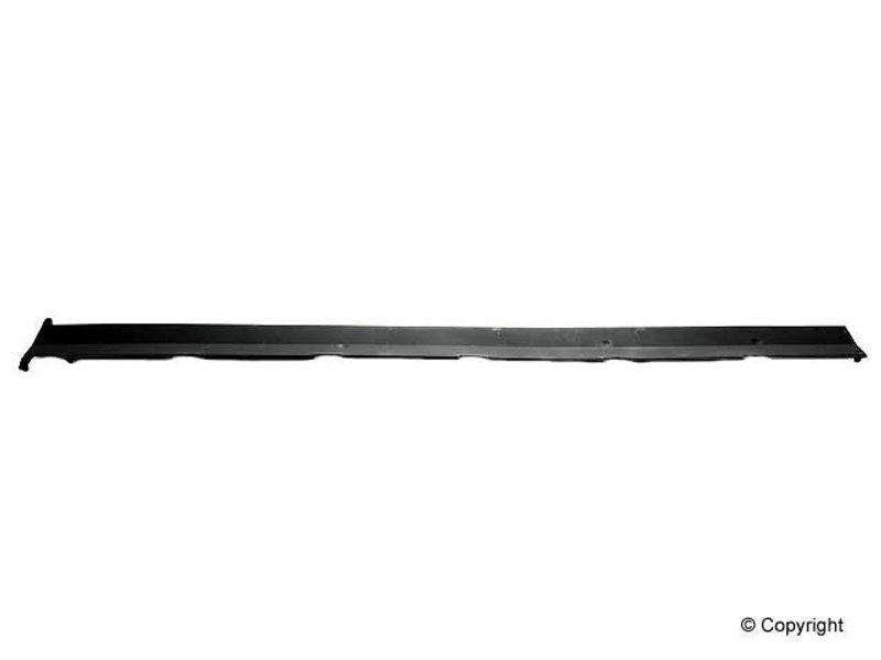 Genuine 1031590540 Spark Plug Wire Holder - Lower