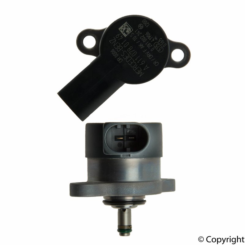 Genuine 6110780149 Fuel Injection Fuel Rail Pressure Relief Valve