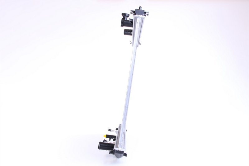 Nissens 606695 Radiator - Center or Front Center