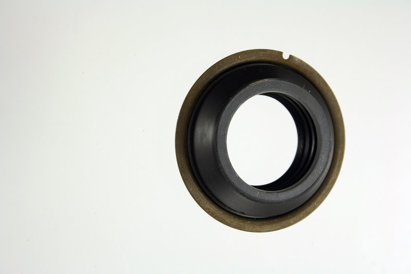 Pioneer Cables 759107 Automatic Transmission Extension Housing Seal