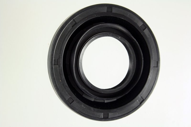 Pioneer Cables 759165 Automatic Transmission Differential Seal
