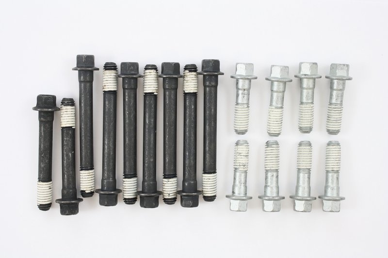Pioneer Cables S-327 Engine Cylinder Head Bolt Set