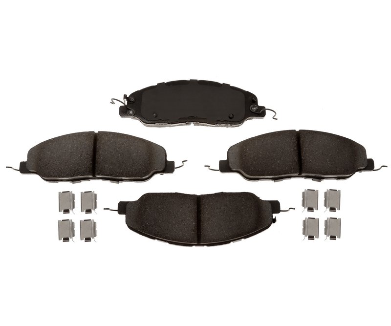 Raybestos MGD1463CH Disc Brake Pad Set - Front