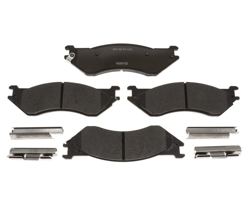 Raybestos MGD702CH Disc Brake Pad Set - Front