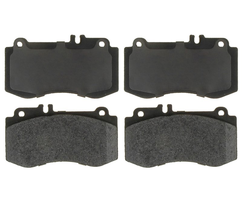 Raybestos PGD1420M Disc Brake Pad Set - Front