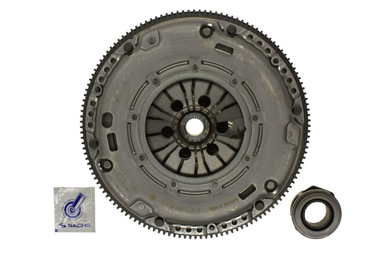 Sachs K70316-01F Clutch Kit