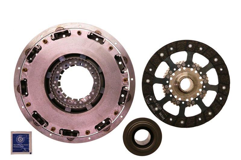 Sachs K70467-01 Clutch Kit