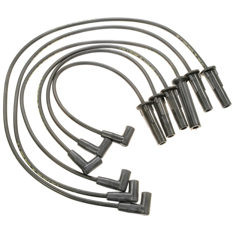 Standard Ignition 7645 Spark Plug Wire Set