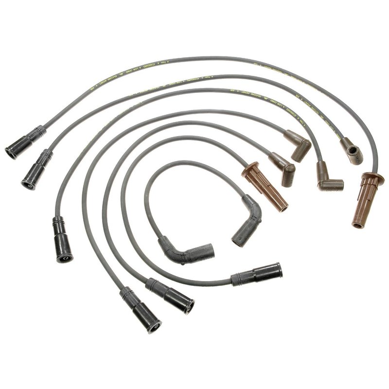 Standard Ignition 7673 Spark Plug Wire Set