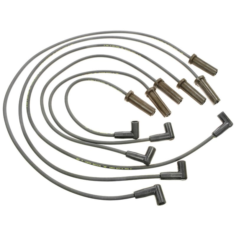 Standard Ignition 7689 Spark Plug Wire Set
