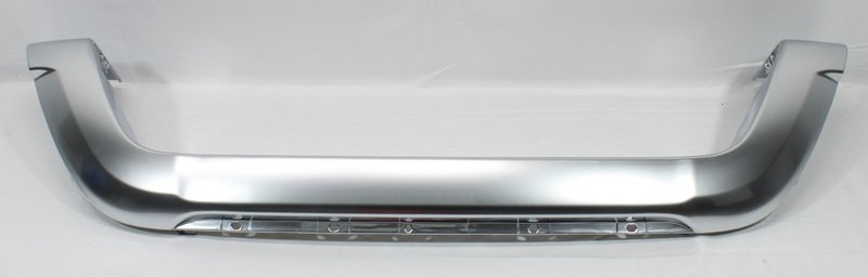 TechPro CH1044129 Bumper Cover Molding - Front