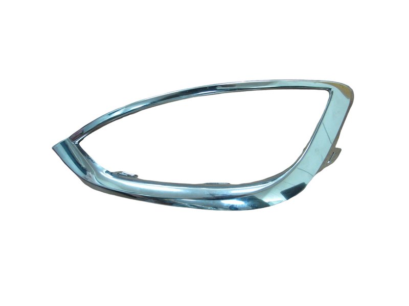 TechPro CH1046115 Bumper Cover Molding - Front Left