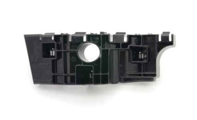 TechPro GM1032118 Bumper Cover Retainer - Front Left