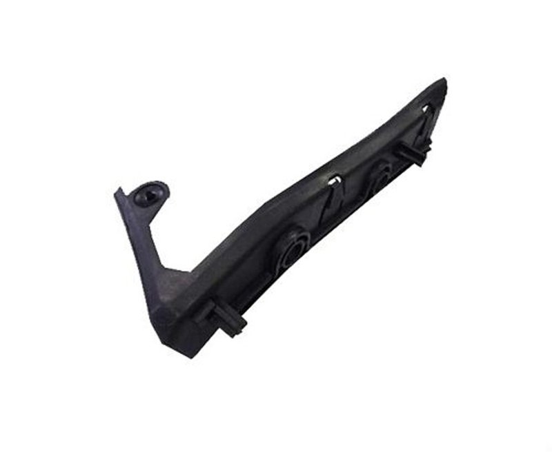 TechPro GM1033110 Bumper Cover Retainer - Front Right