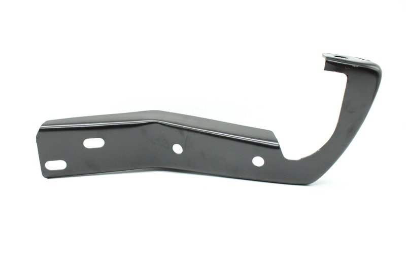 TechPro GM1066117 Bumper Bracket - Front Left