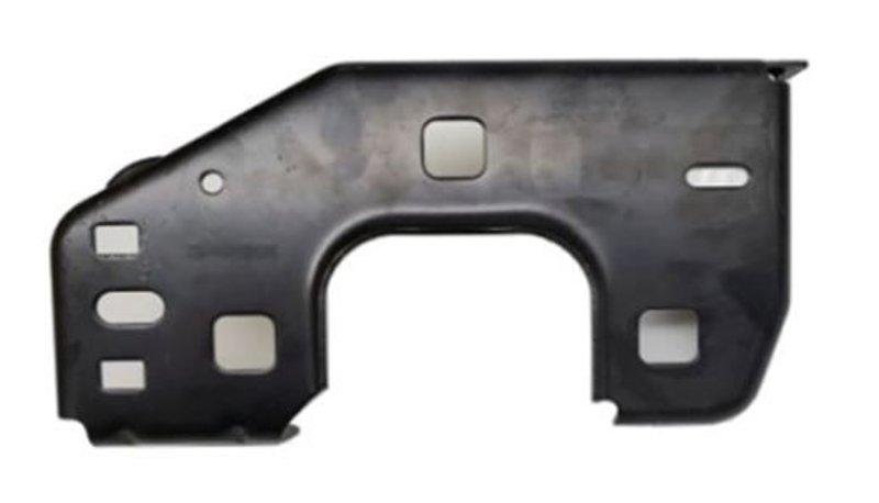 TechPro GM1066213 Bumper Bracket - Front Left