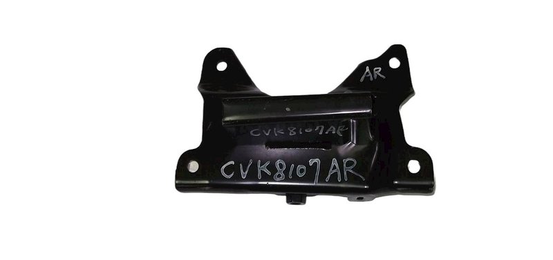 TechPro GM1067179C Bumper Bracket - Front Right
